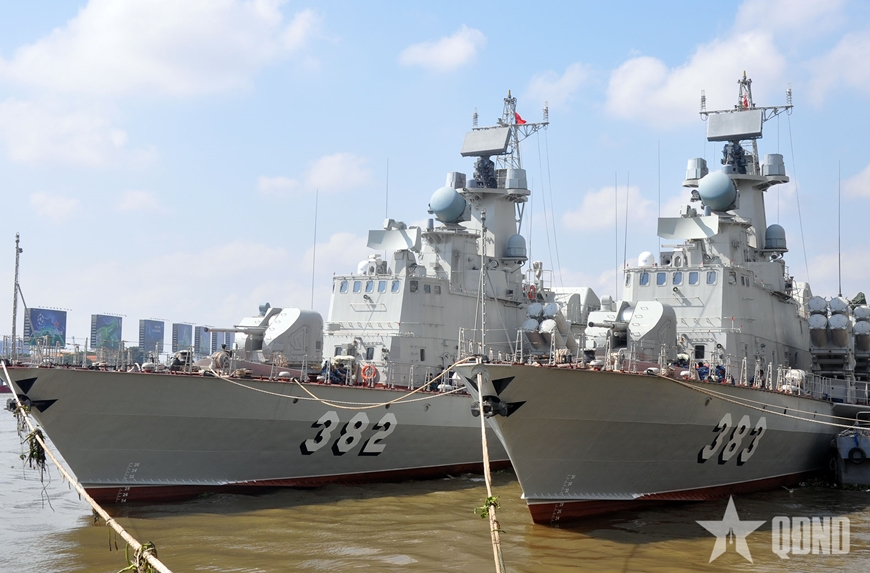 Tổng công ty Ba Son nỗ lực sản xuất, khẳng định thương hiệu